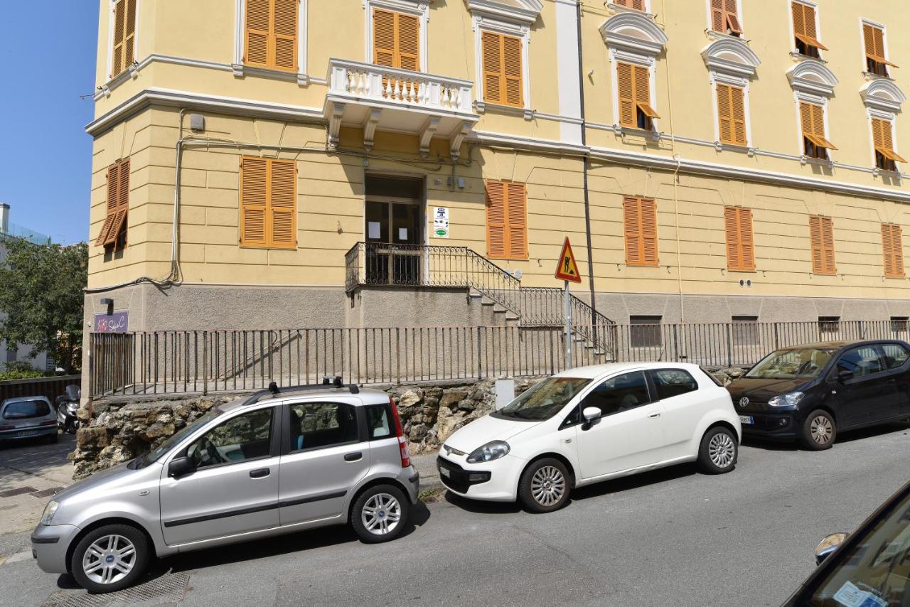 A&B Affittacamere A Boccadasse Genoa Exterior photo